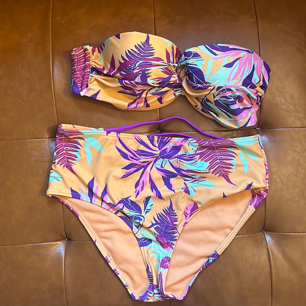 XOXO tropical print two piece bathing suit, size medium